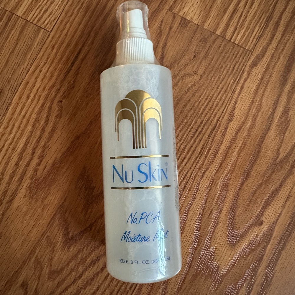 New Skin Moisture Mist